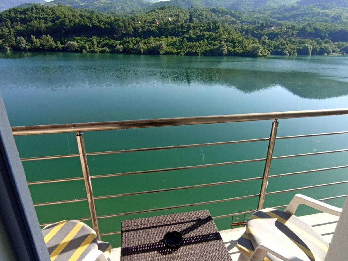 S&R Lake View Hostel Konjic Extérieur photo