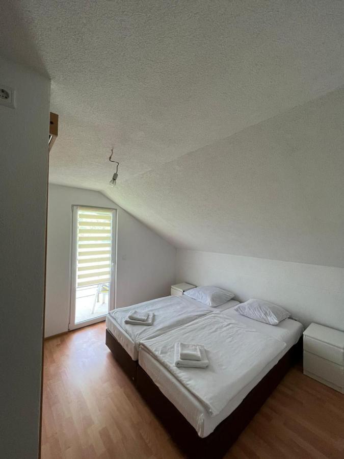 S&R Lake View Hostel Konjic Extérieur photo