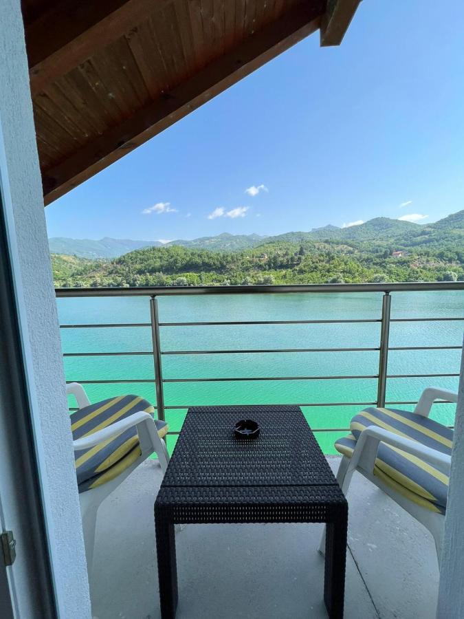 S&R Lake View Hostel Konjic Extérieur photo